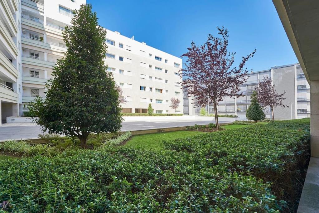 Modern Apartment In Parque Das Nacoes Lisboa 外观 照片